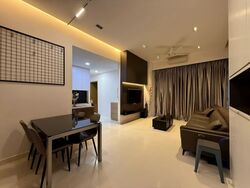 Starville (D14), Condominium #577190221